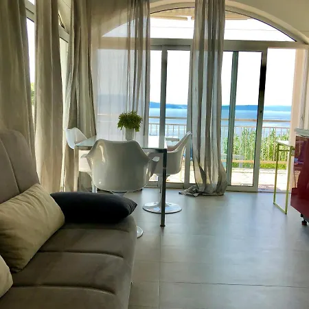 Loft-beach-apartments Ratko Appartement