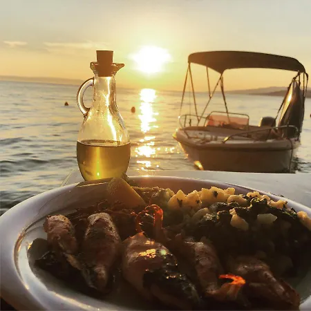 Loft-beach-apartments Ratko Appartement