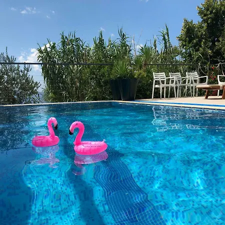 Apartment Loft-beach-apartments Ratko Novi Vinodolski