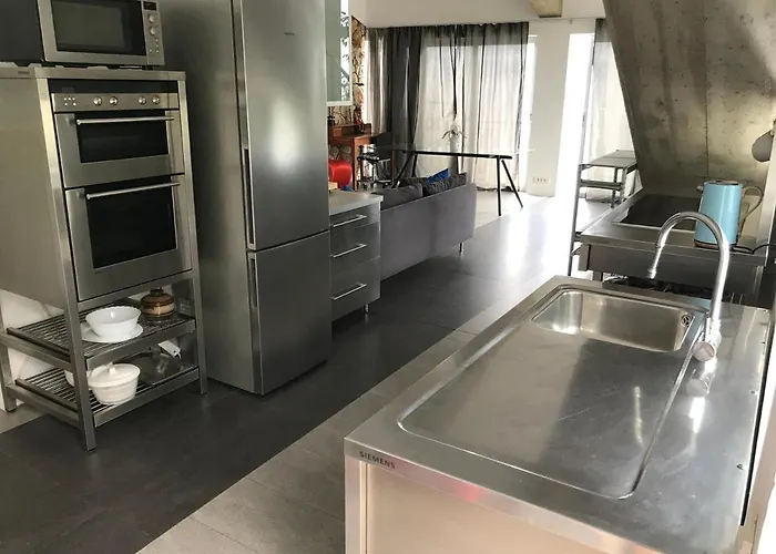 Loft-beach-apartments Ratko 노비비노돌스키