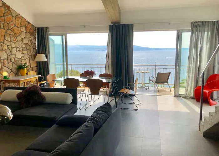 Apartment Loft-beach-apartments Ratko Novi Vinodolski