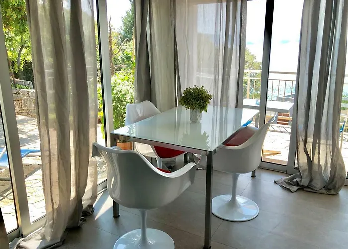 Apartment Loft-beach-apartments Ratko Novi Vinodolski